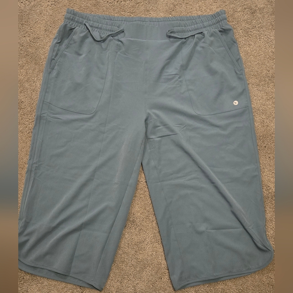 UPF 50+ Activewear Capri